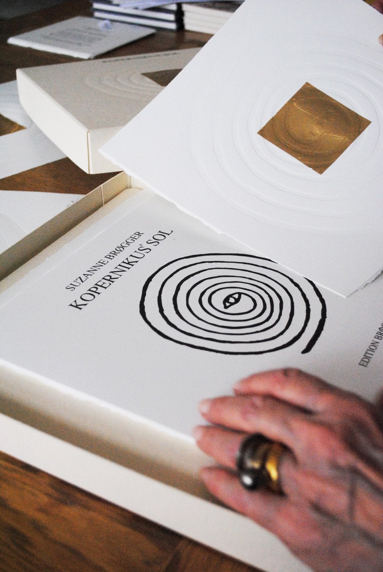 Art book Kopernikus' sol, signeret og nummereret